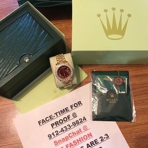 🔥👖GREAT DEAL ON LUXURY BRANDS🔥🔌